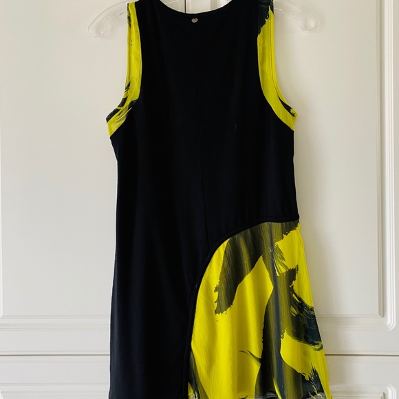 Tunic by MADO et les Autres French brand
Electric Chartreuse yellow & black - Picture 4 of 4